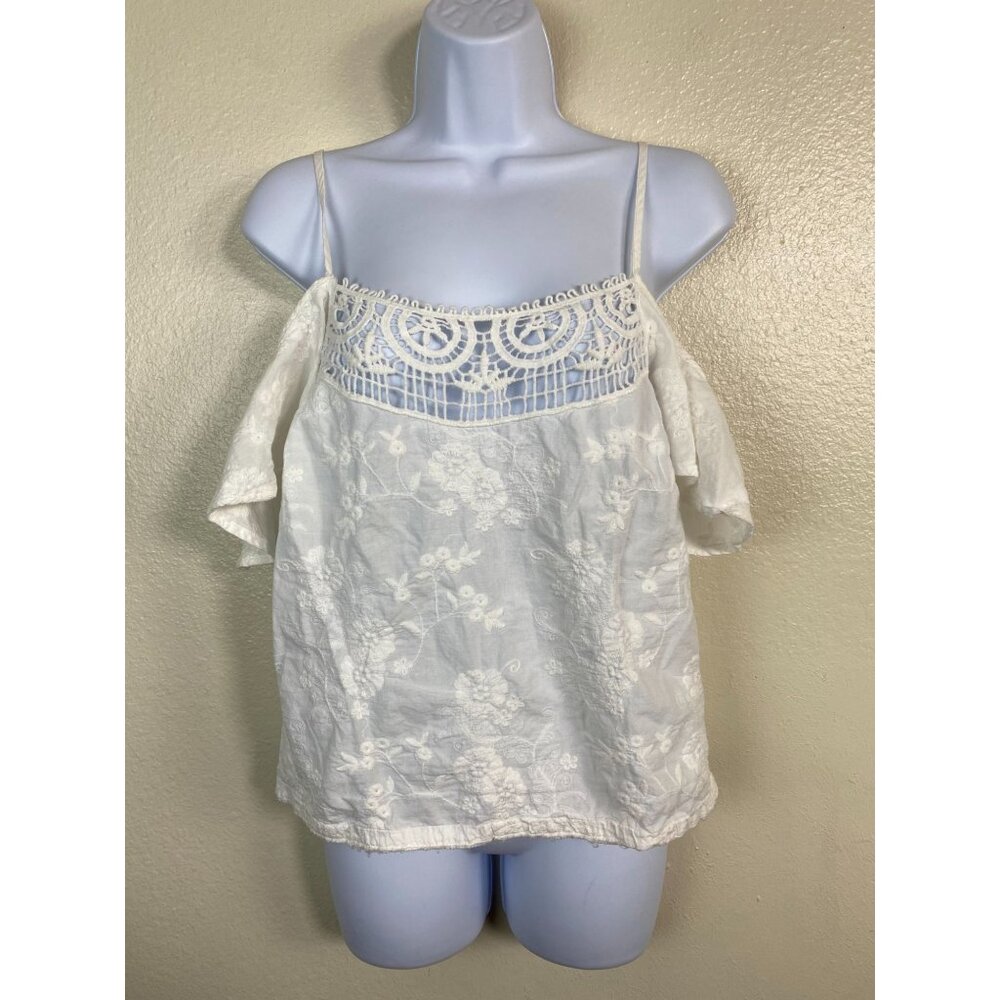 La Blanca White Floral Embroidered Off-Shoulder Top size Medium Vacation Beachy